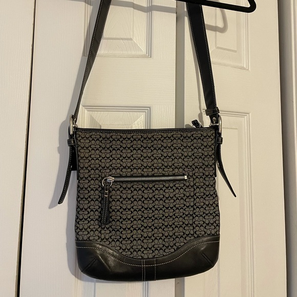 Coach bag - Picture 2 of 4